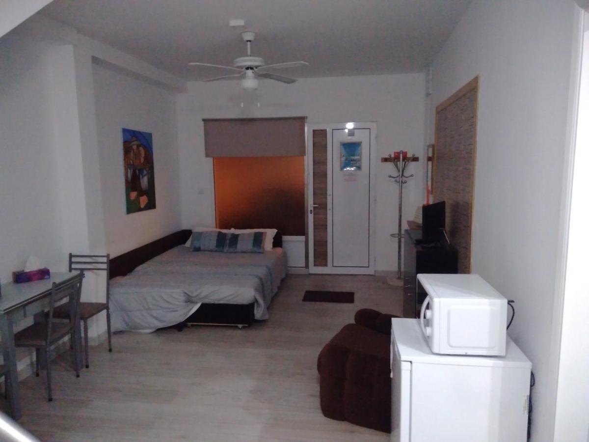 Simon'S Place Ponta Delgada المظهر الخارجي الصورة