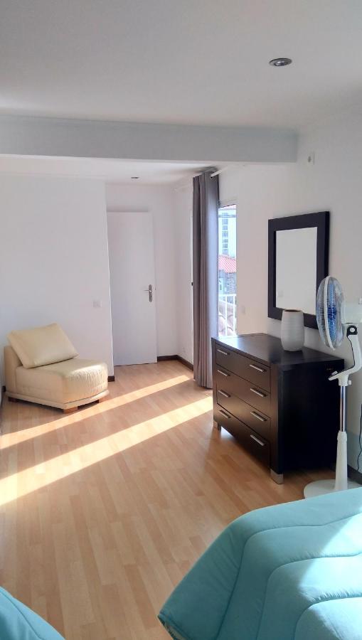 Simon'S Place Ponta Delgada المظهر الخارجي الصورة